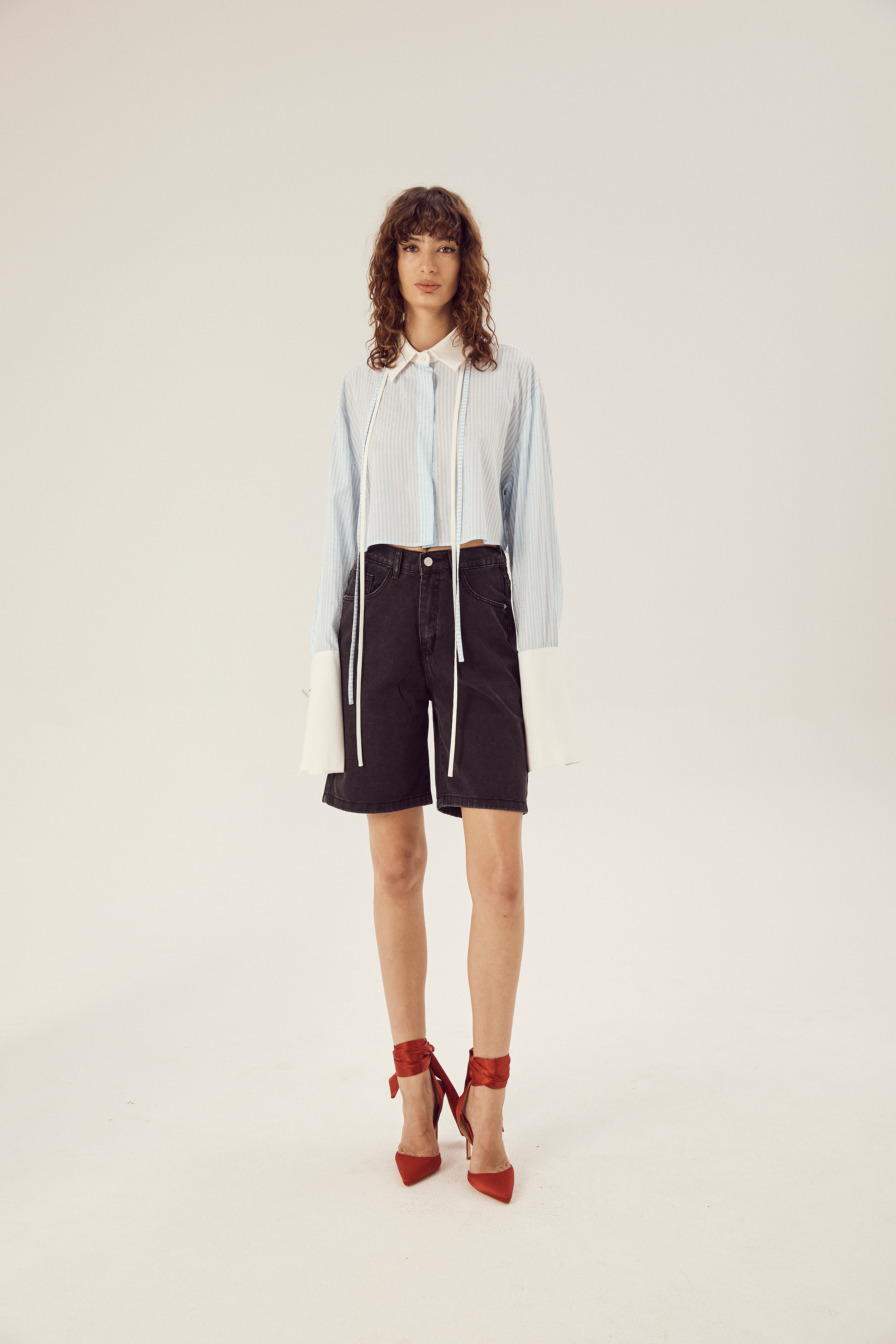 Joan City Short Black