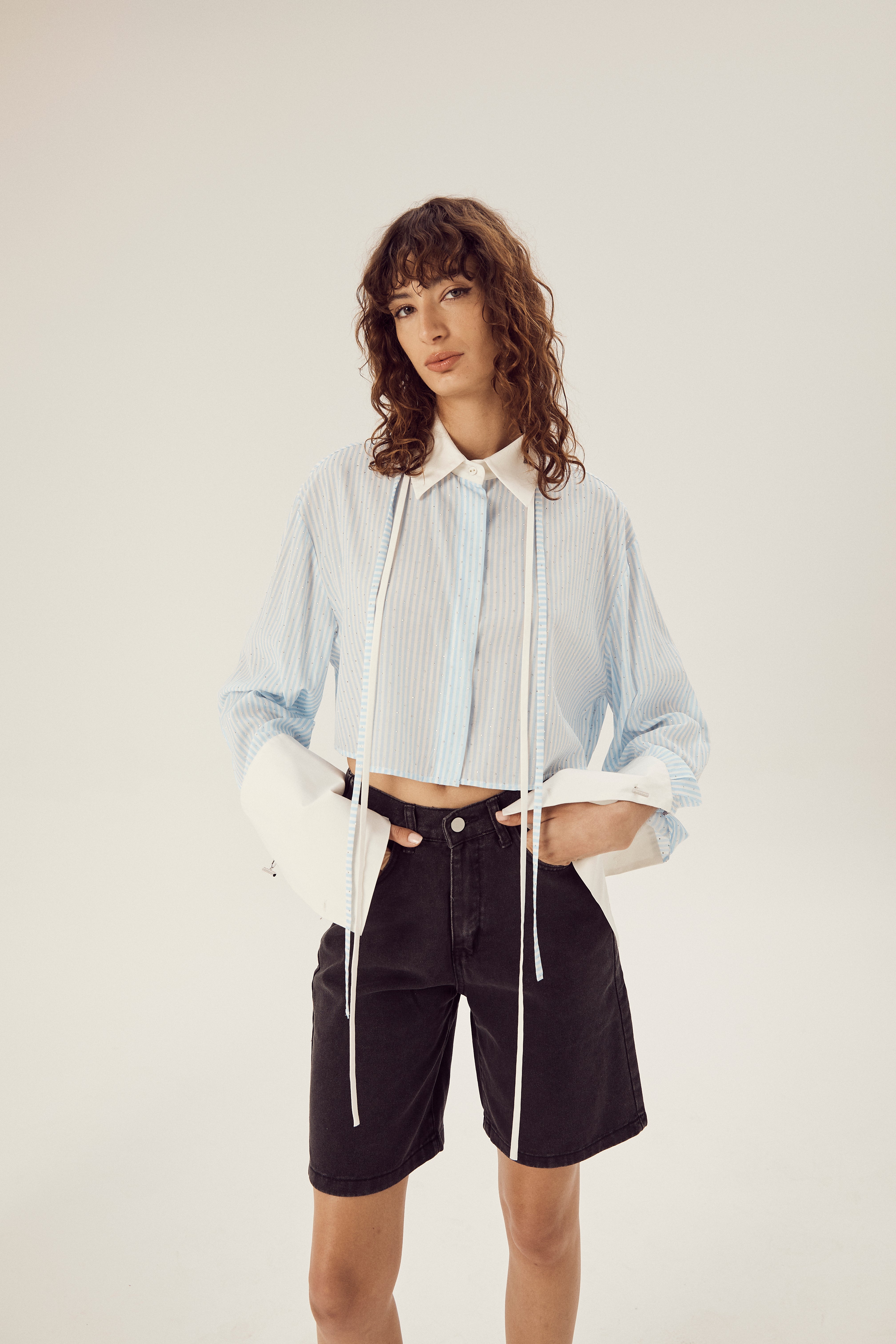 Joan City Short Black