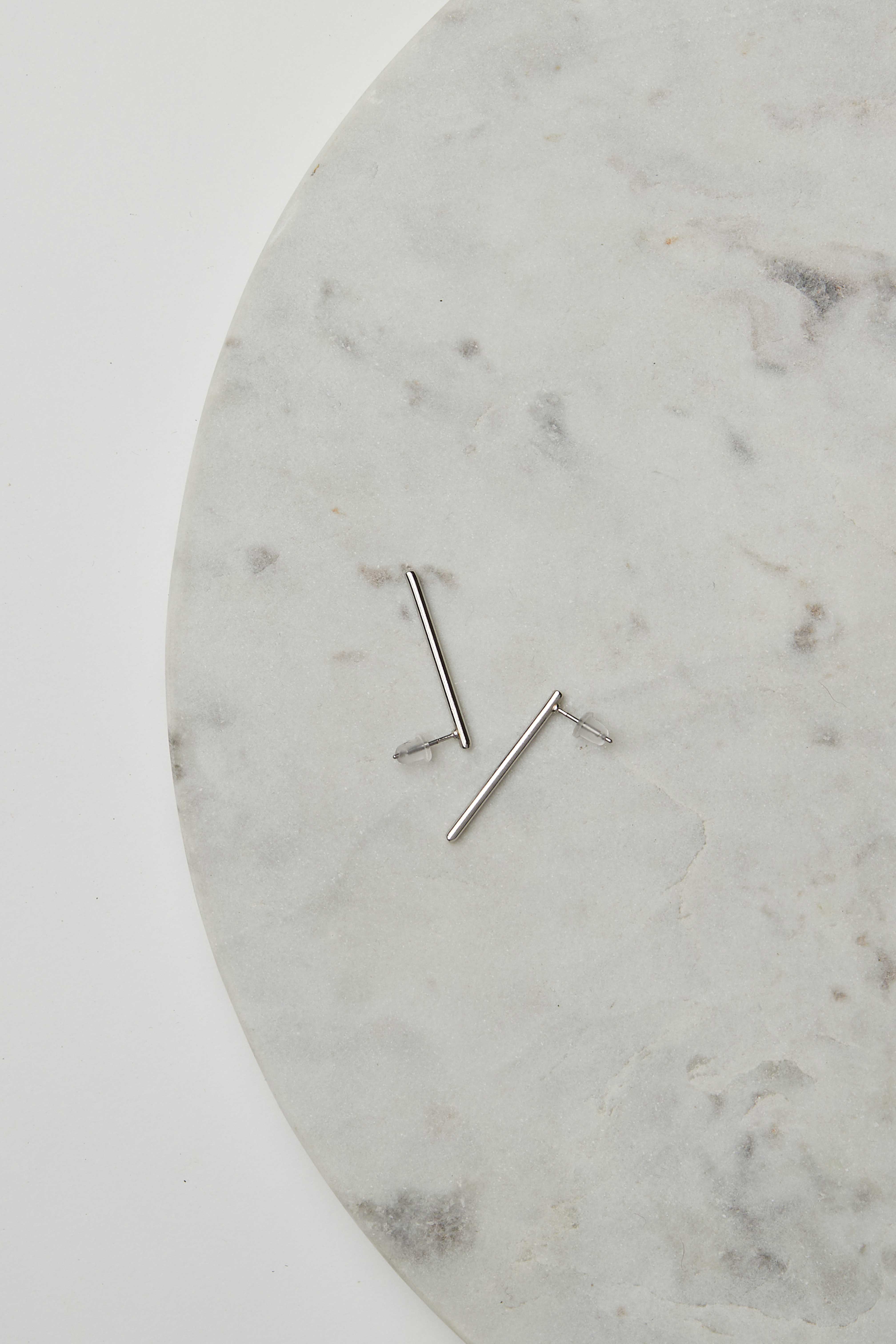 Long Bar Earrings Silver