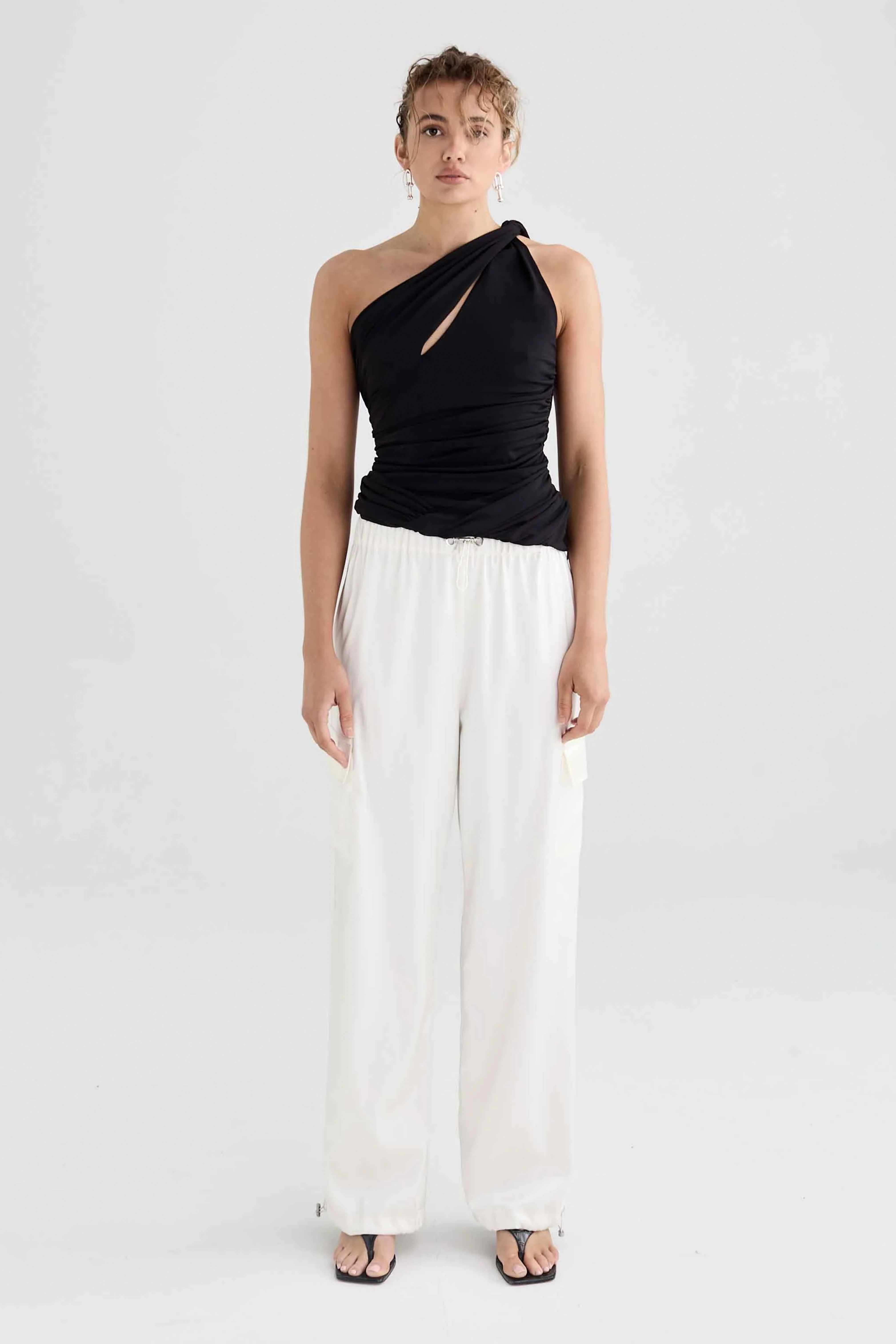 Liv Top Black